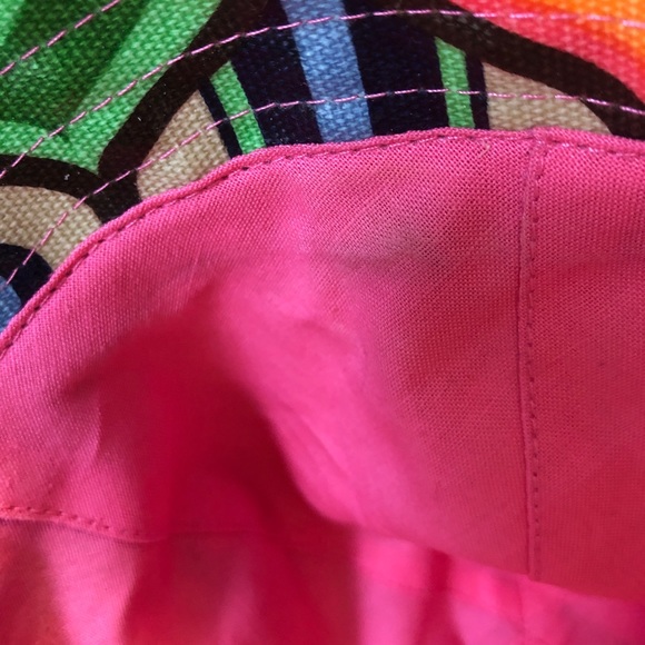 Retro PVC Bucket Hat - Picture 6 of 9